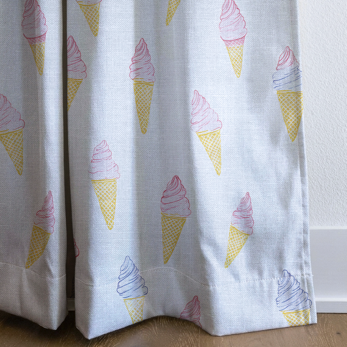 Happy Sundae - Drapery — corner closeup