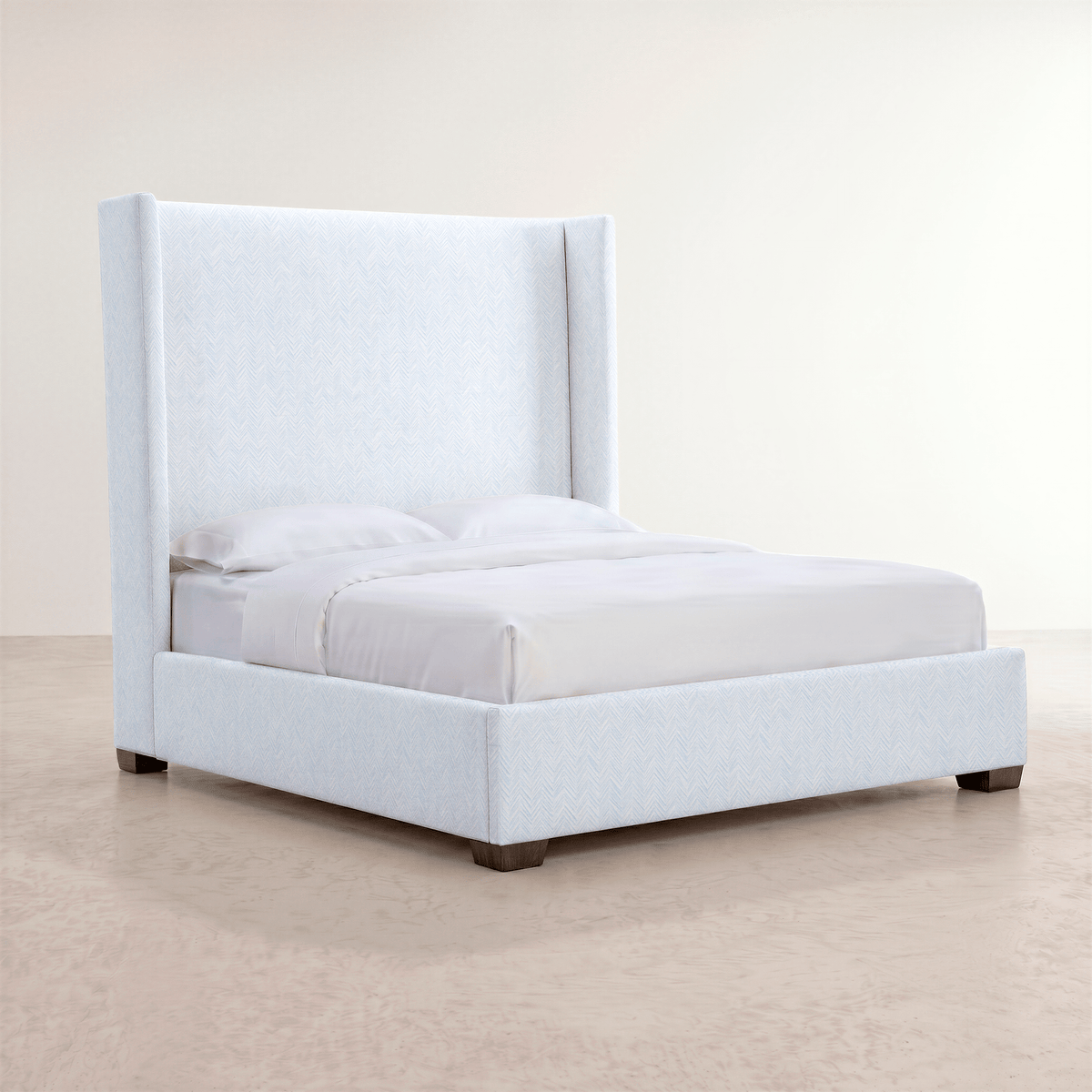 The Selene Bed in Classic Harmony - Lemon Park