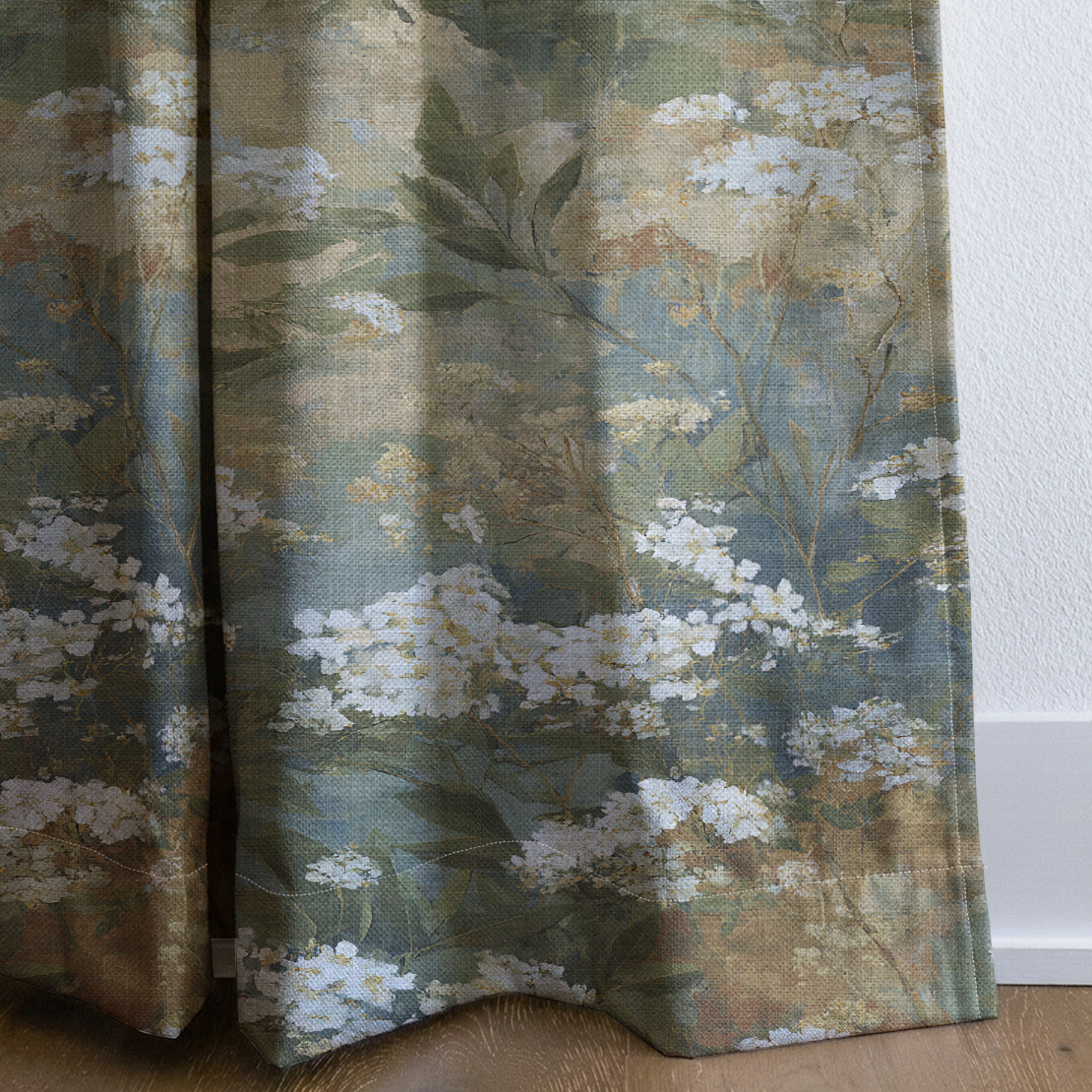 Carlyle - Drapery — corner closeup