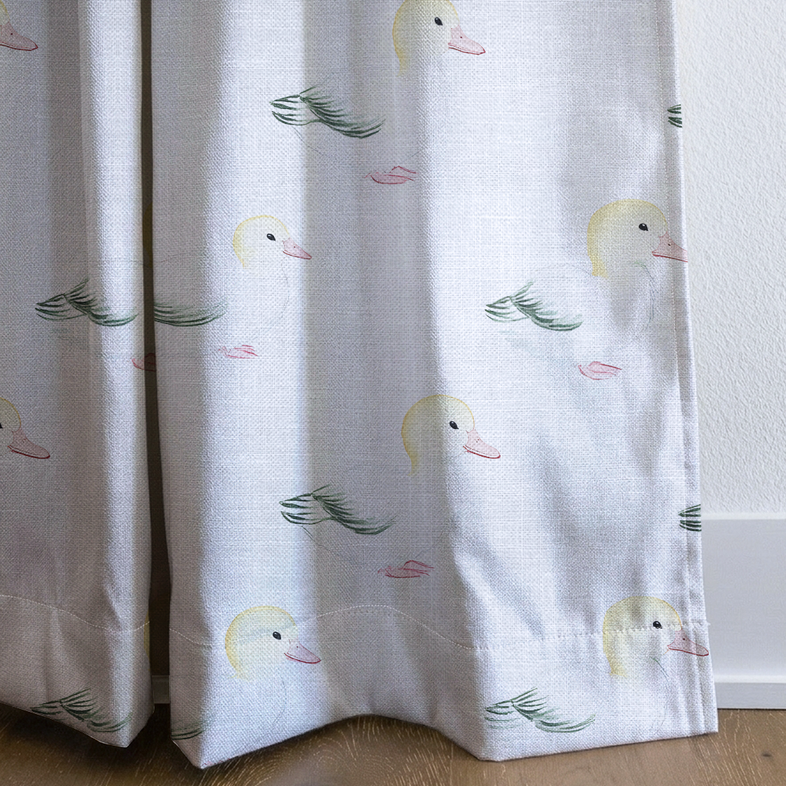 Mallards - Drapery — corner closeup