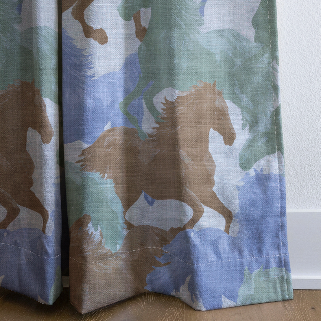 Noli - Drapery — corner closeup