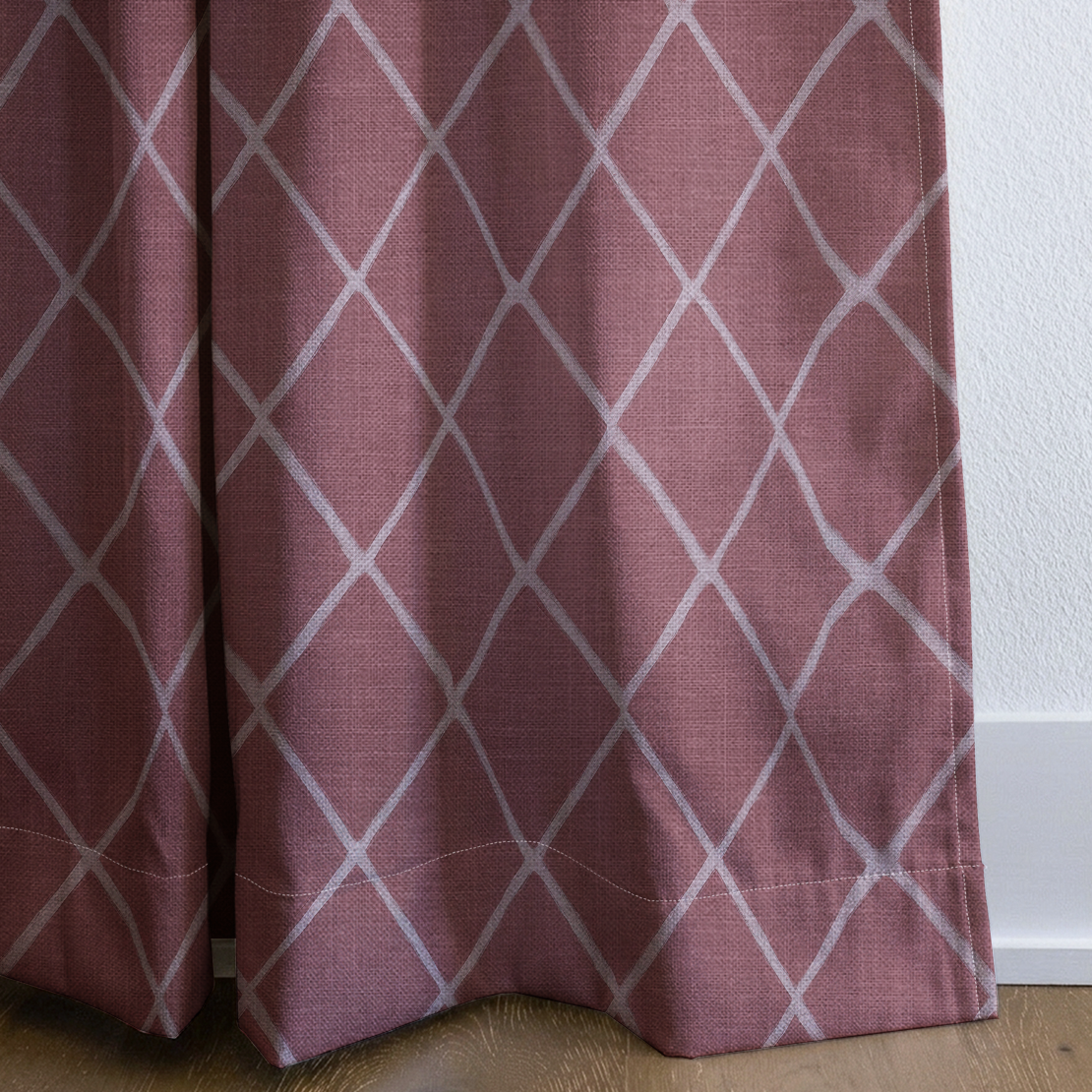 Cranberry Crisscross - Drapery — corner closeup