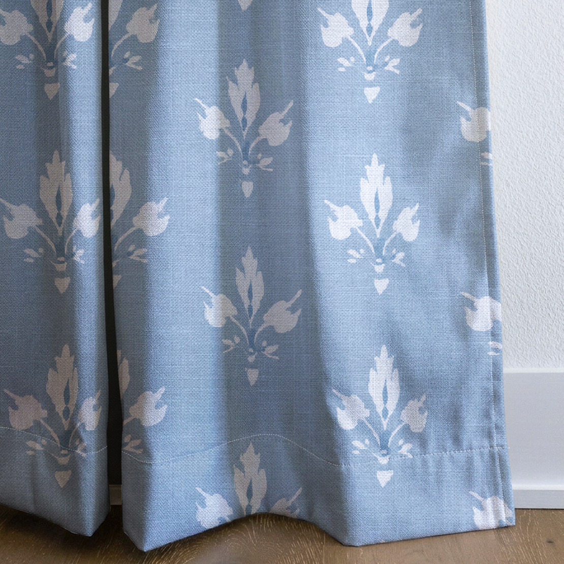 Bluebell Crest - Drapery — corner closeup