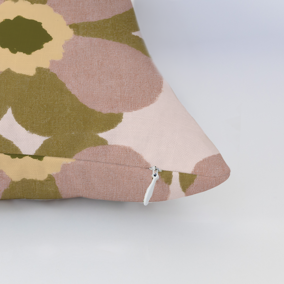 LP656599 LP656599_edge_zipper_light.png