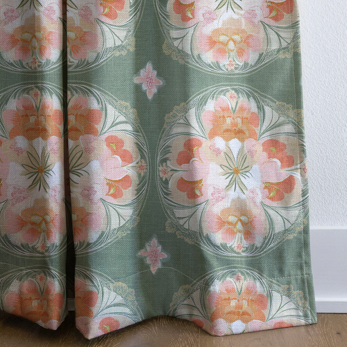 Beckett - Drapery — corner closeup