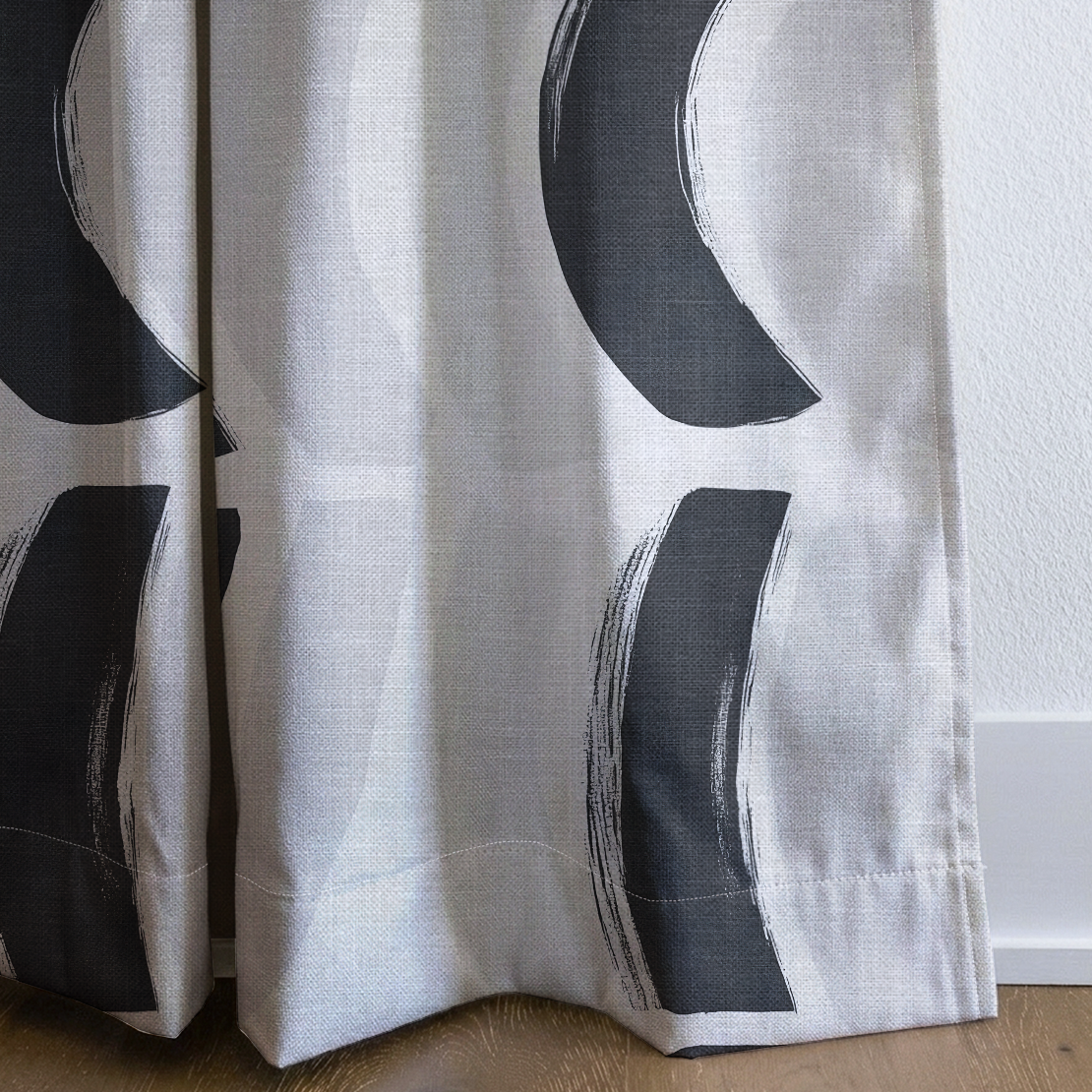 Monochrome Mood - Drapery — corner closeup
