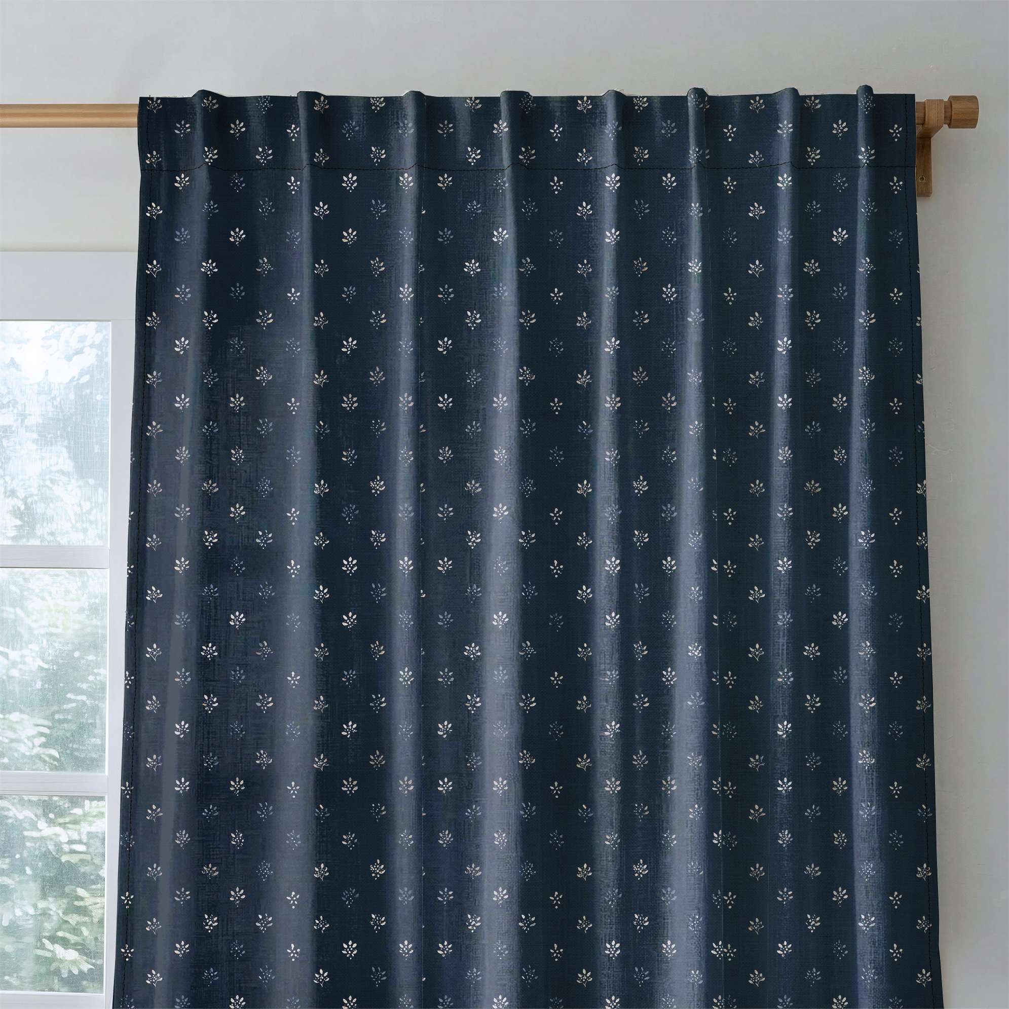 Heather Bloom - Drapery — rod