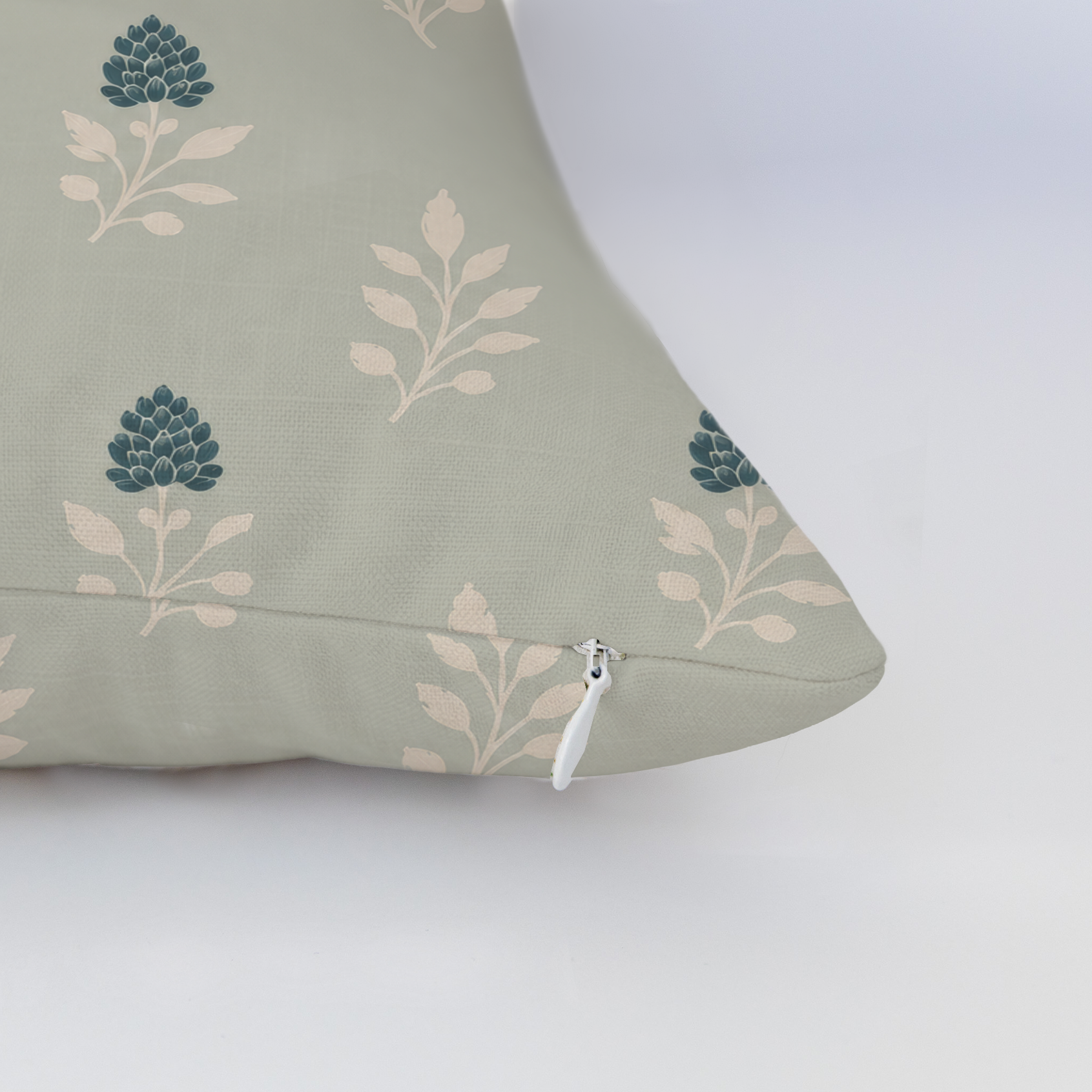 LP701558 LP701558_edge_zipper_light.png