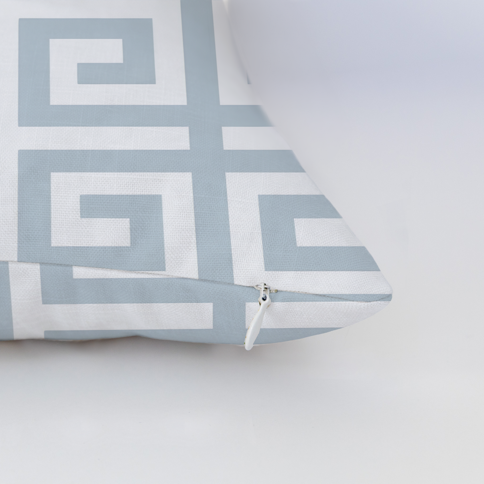 LP703035 LP703035_edge_zipper_light.png