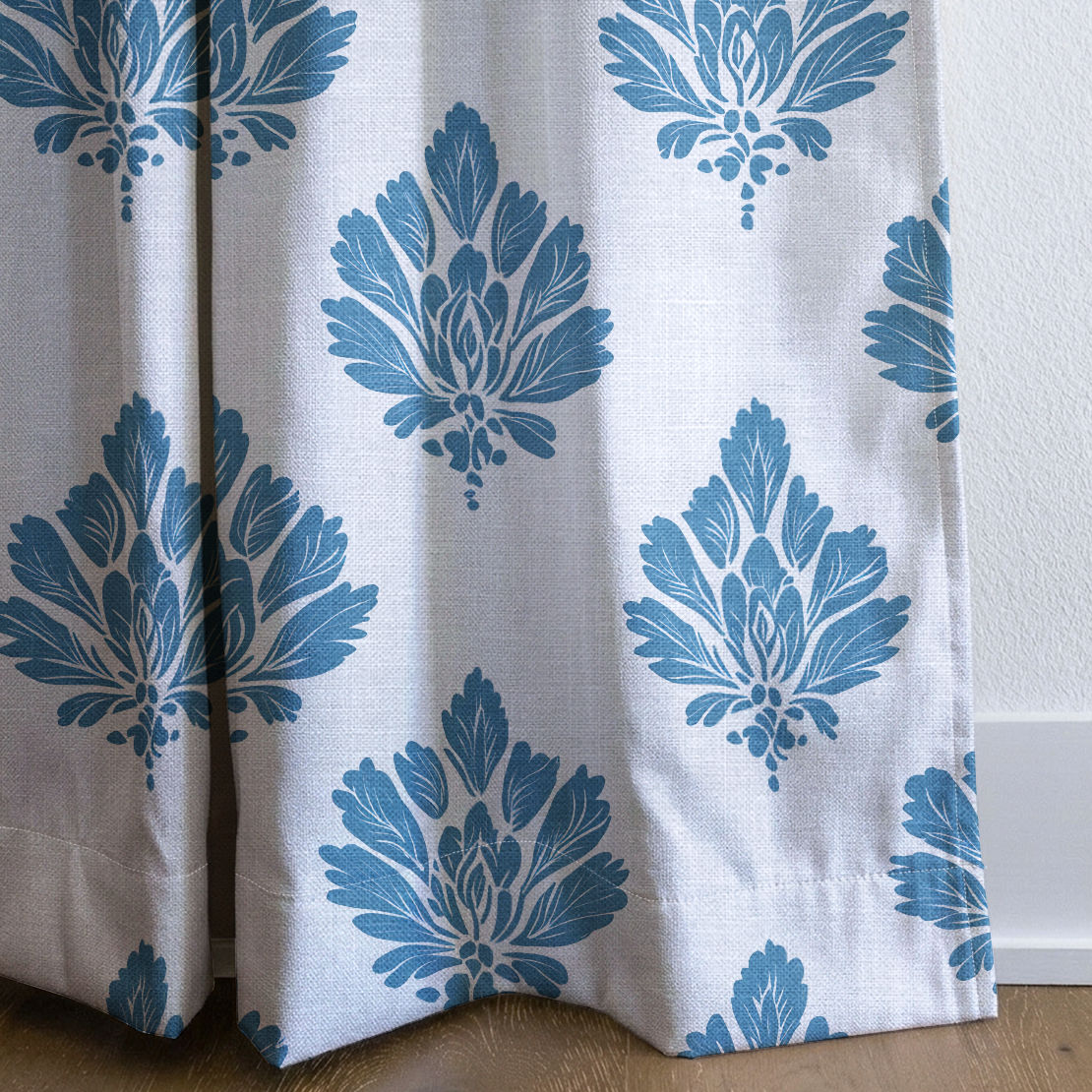 Vivi - Drapery — corner closeup