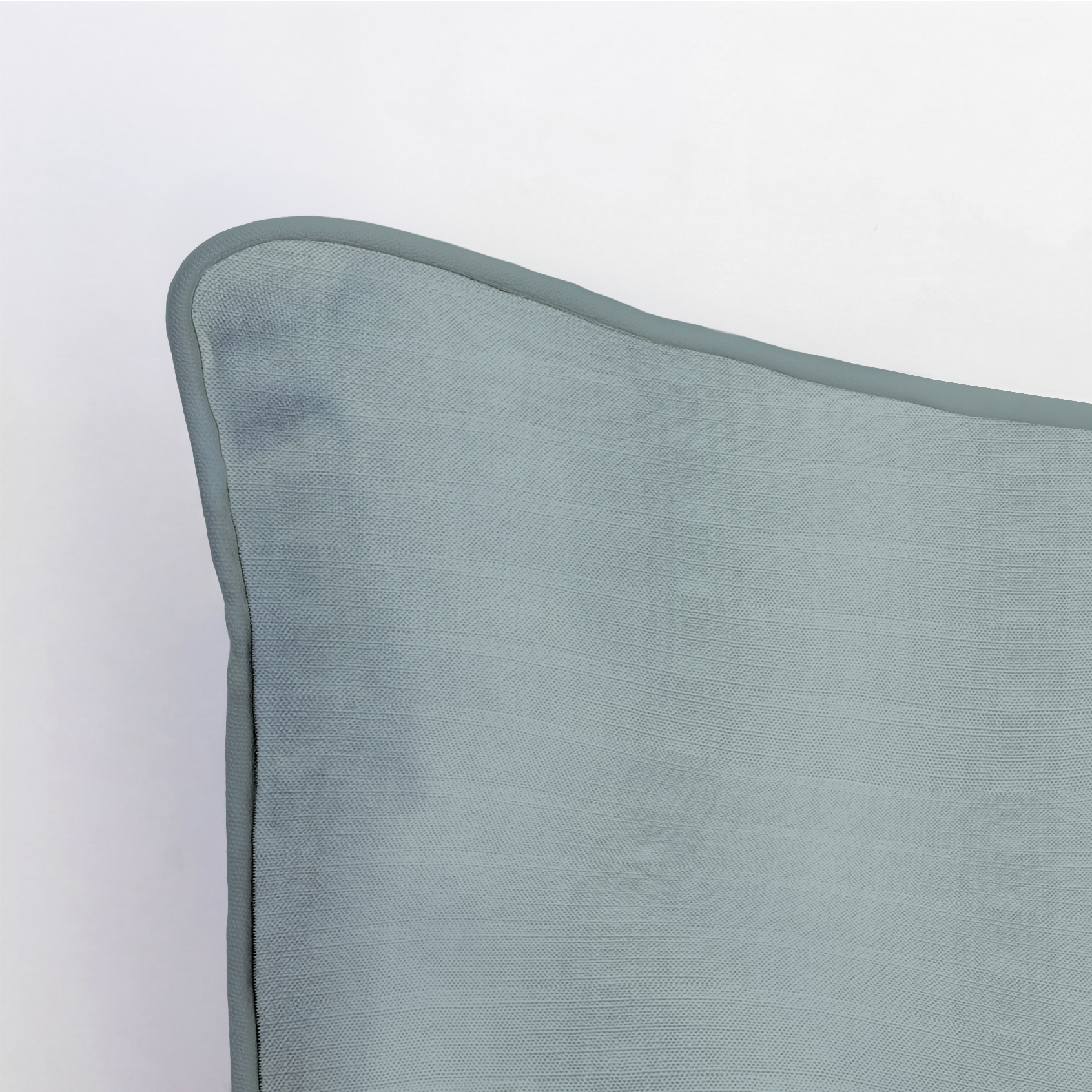 LP731885 LP731885_corner_closeup_light.png