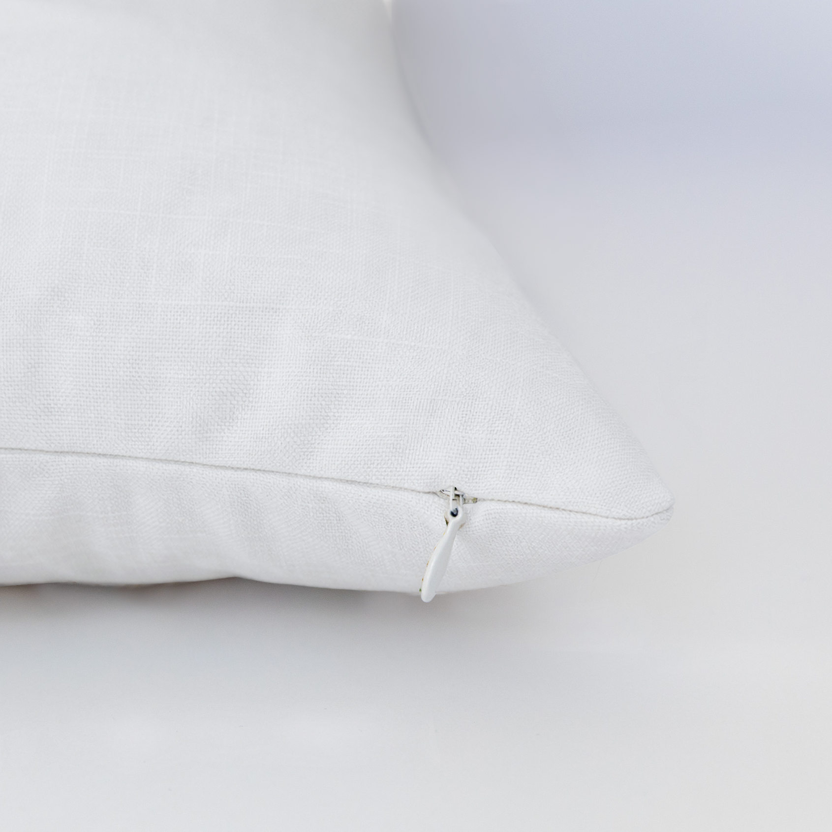 LP741267 LP741267_edge_zipper_light.png