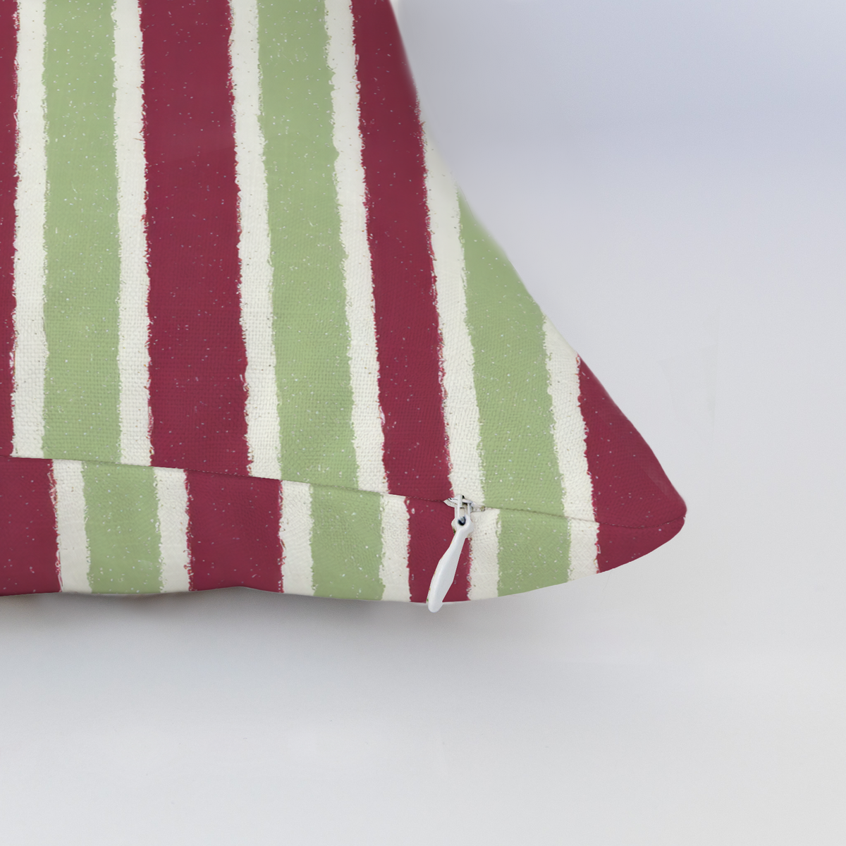 LP768276 LP768276_edge_zipper_light.png