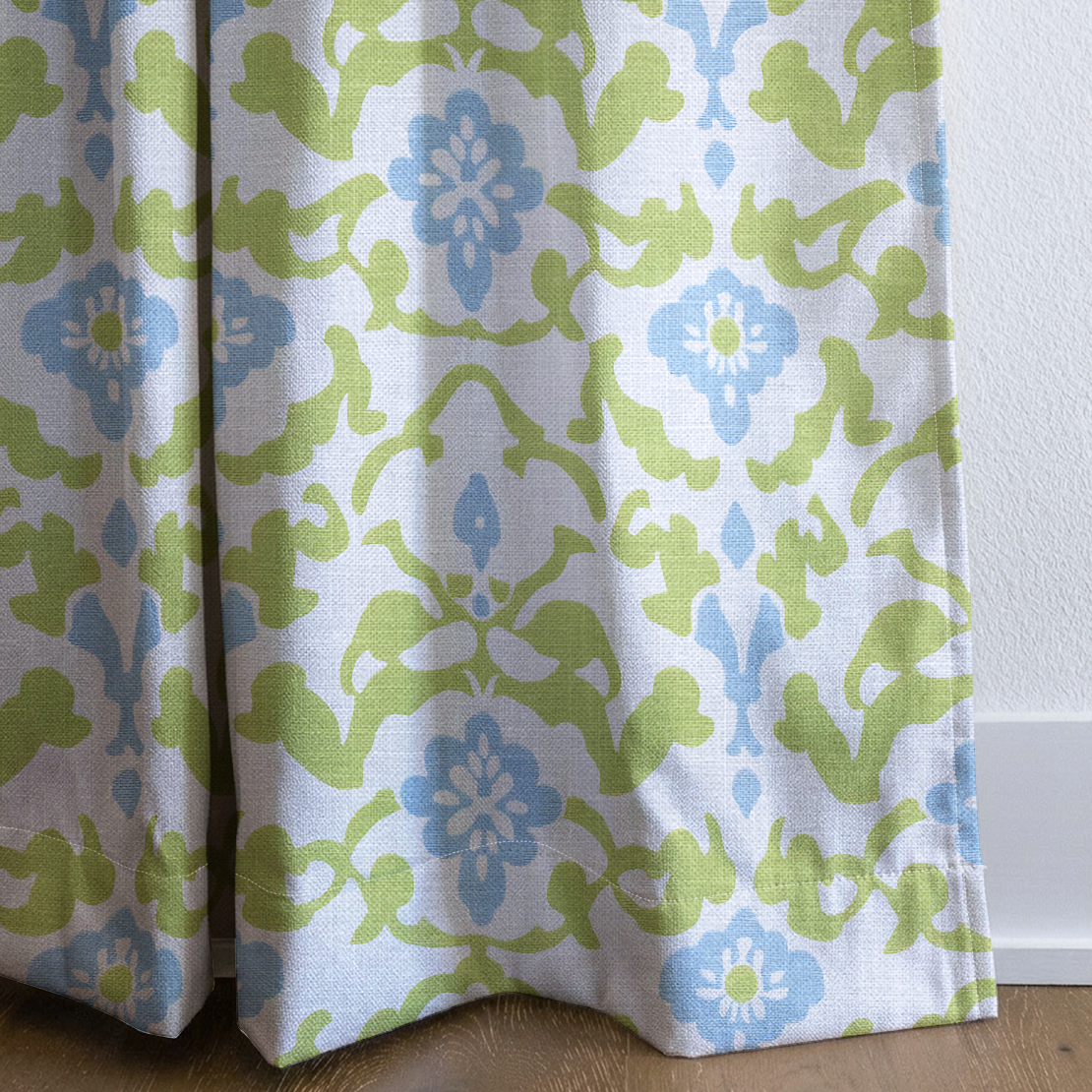 William - Drapery — corner closeup