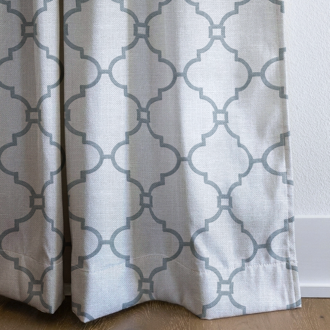 LP806268 corner closeup cropped