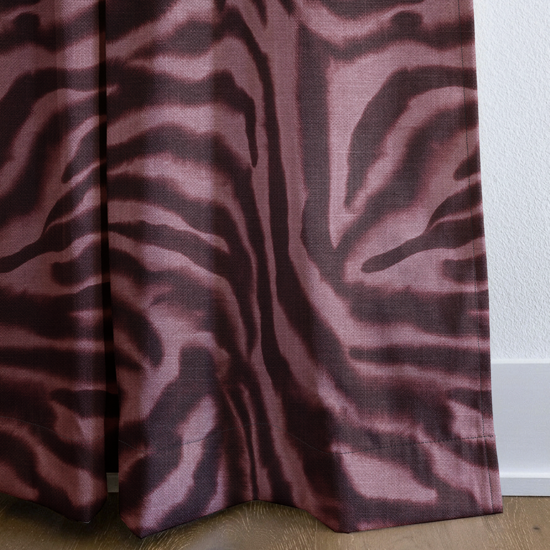 LP835366 corner closeup cropped