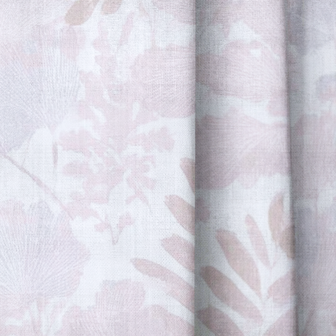 Rose Opalite - Drapery — close up