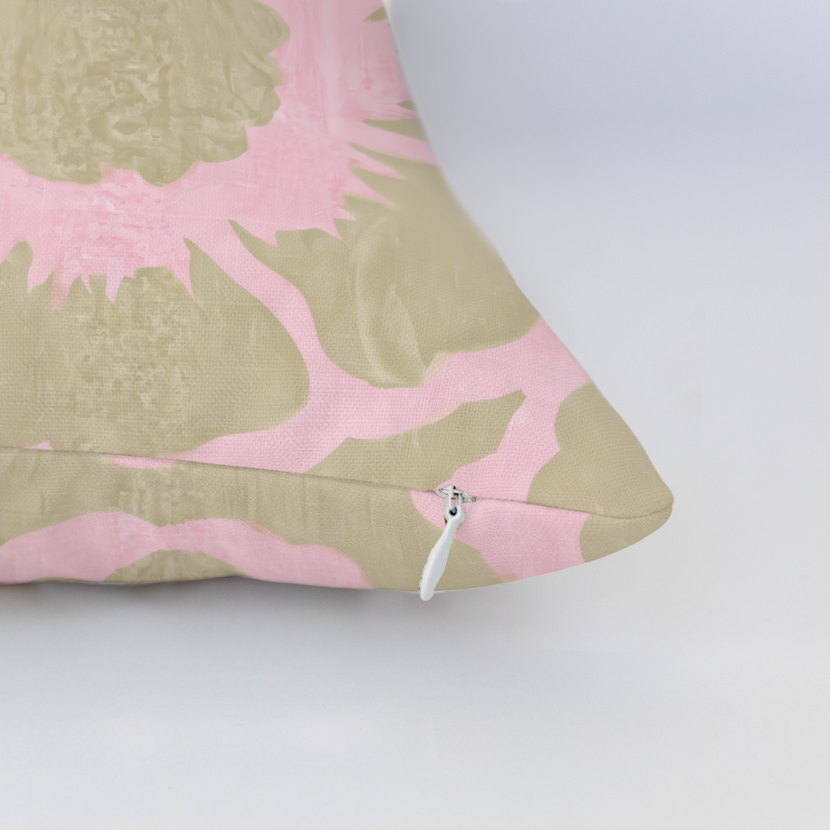 LP857883 LP857883_edge_zipper_light.png