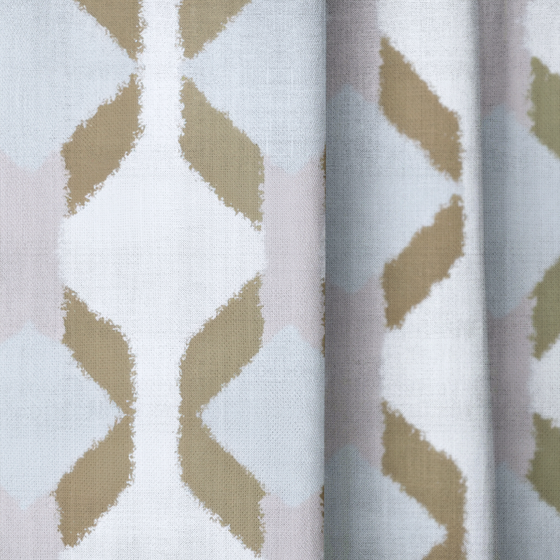 Trellis Charm - Drapery — close up