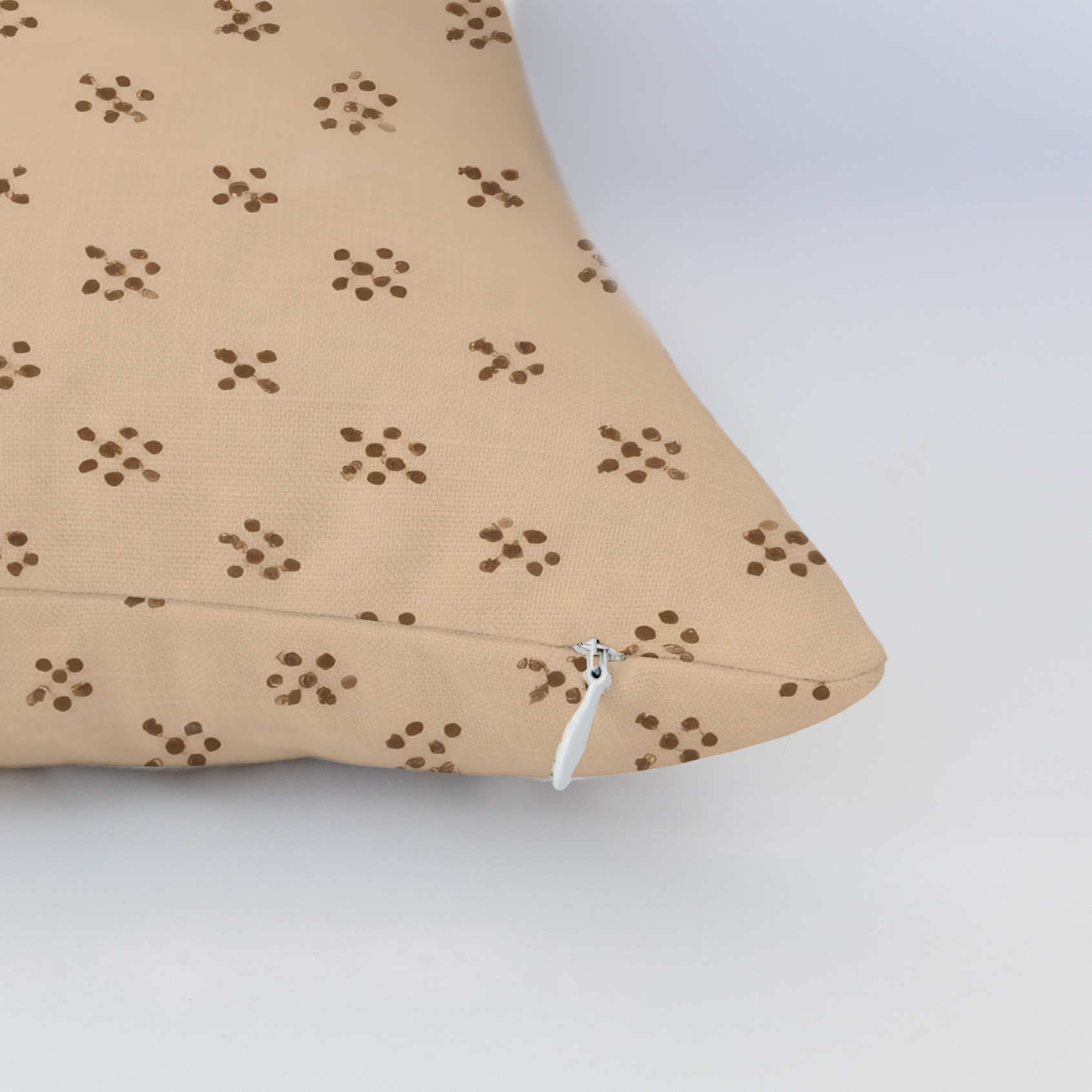 LP906553 LP906553_edge_zipper_light.png