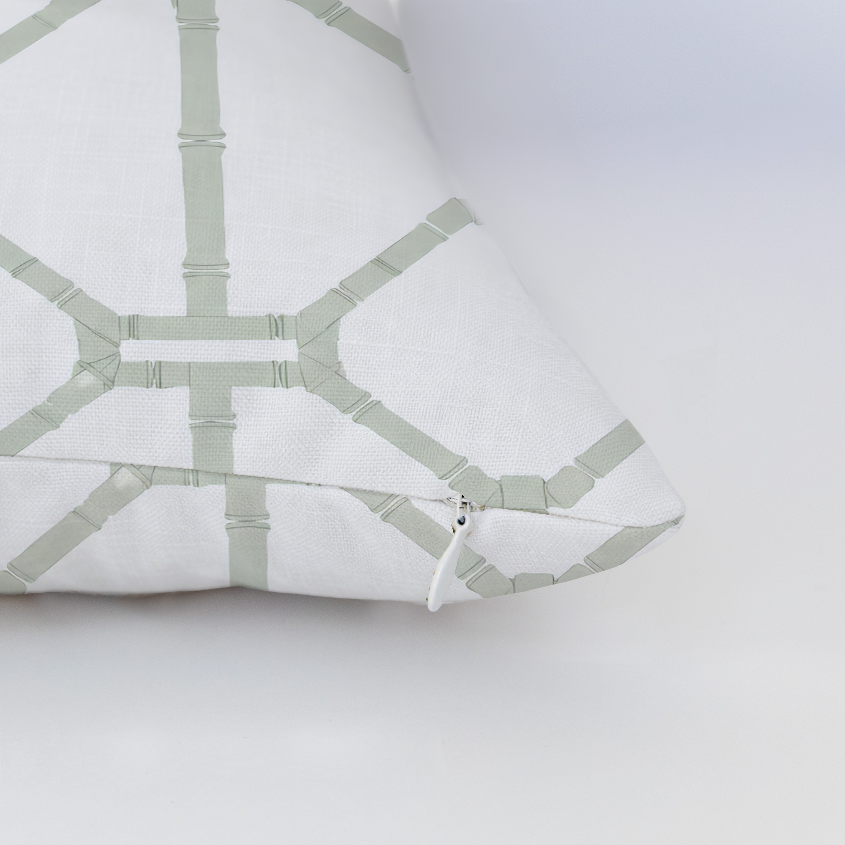 LP911557 LP911557_edge_zipper_light.png