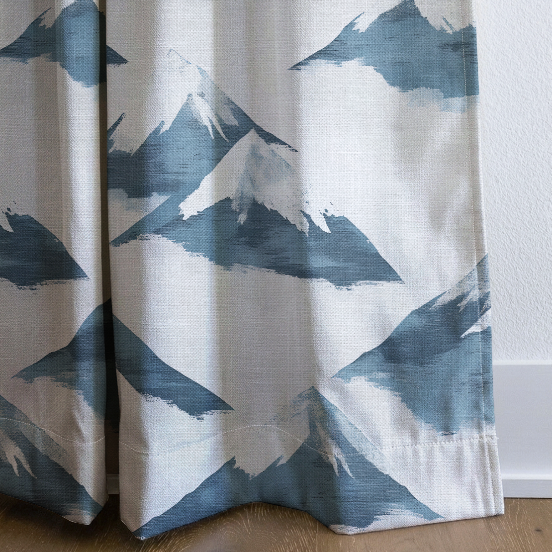 Chalet Horizon - Drapery — corner closeup