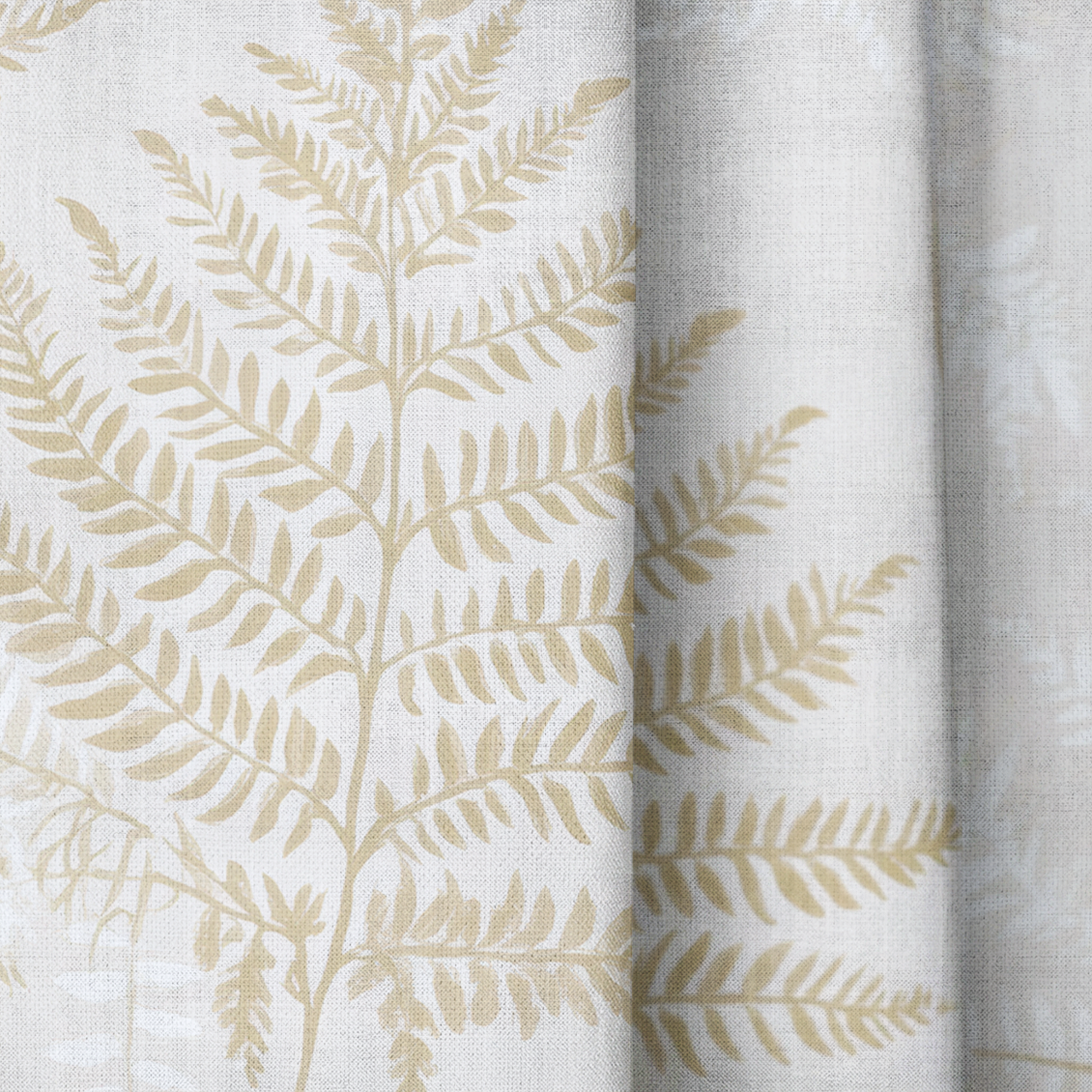 Laddwich - Drapery — close up