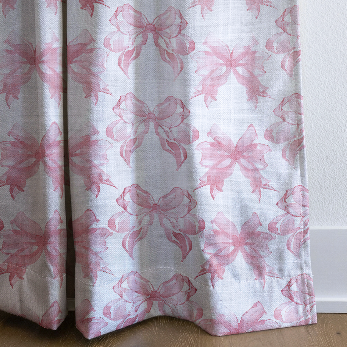 Mary - Drapery — corner closeup