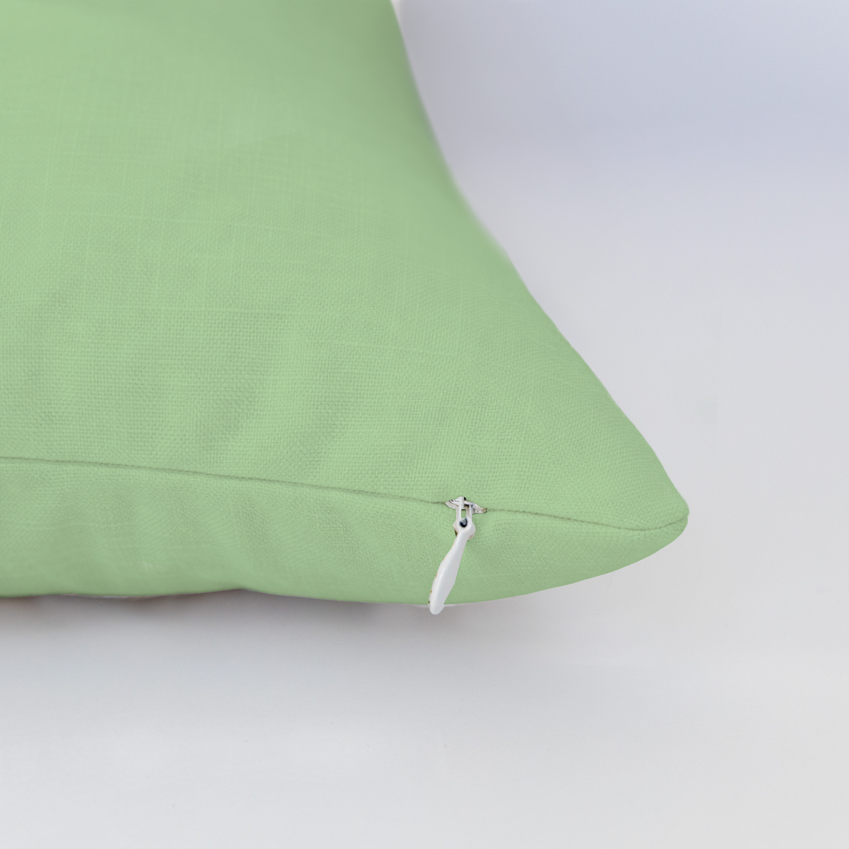 LP970294 LP970294_edge_zipper_light.png