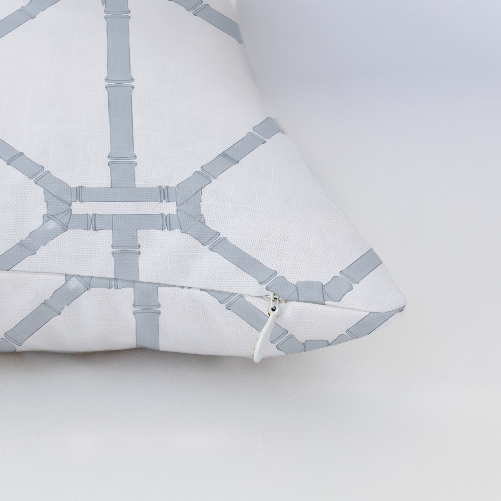 LP978198 LP978198_edge_zipper_light.png