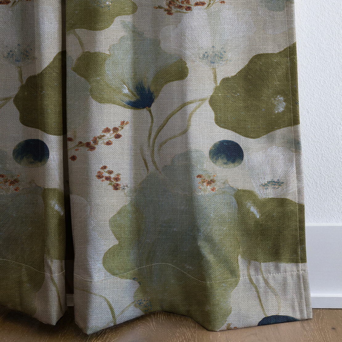 Atelier - Drapery — corner closeup