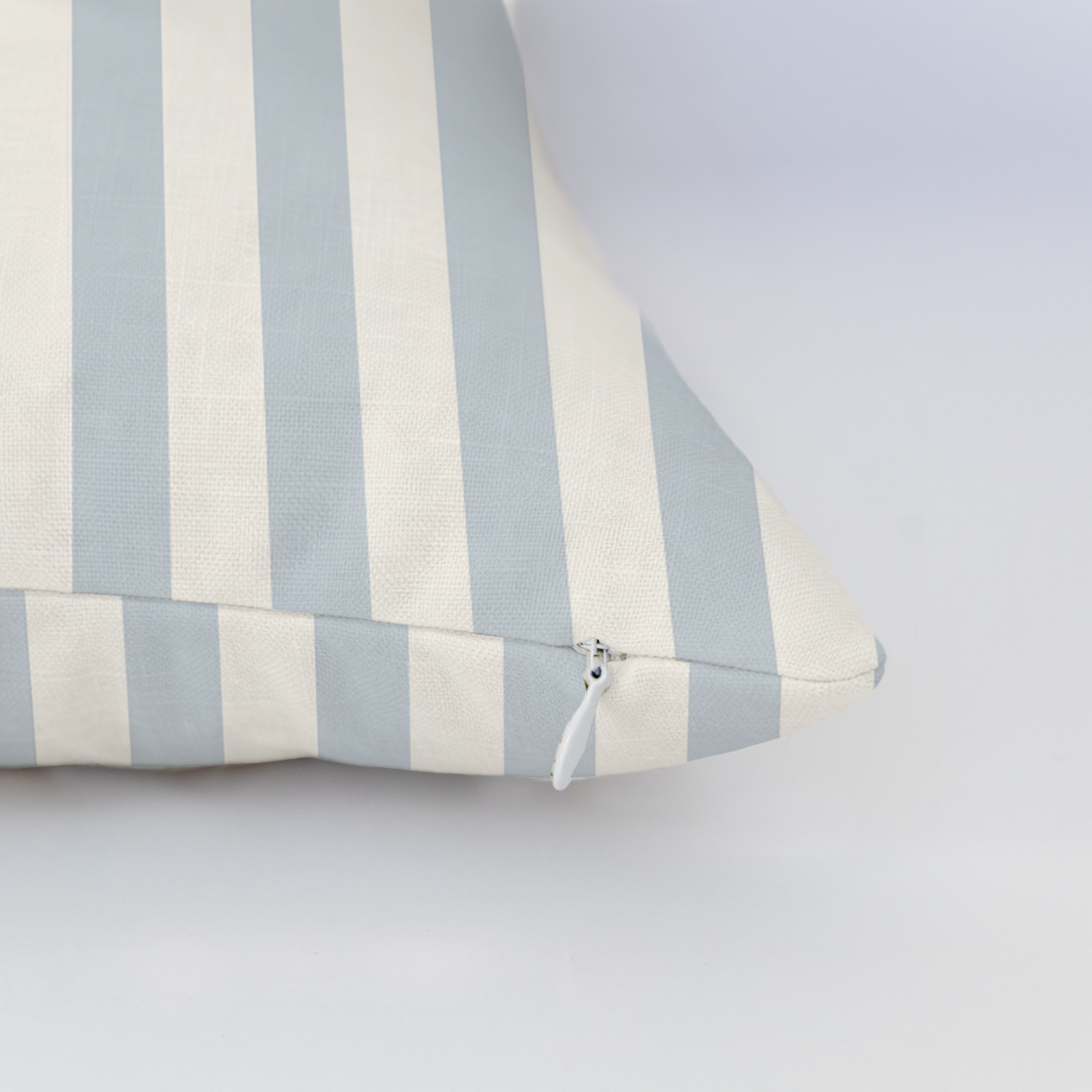 LP998211 LP998211_edge_zipper_light.png