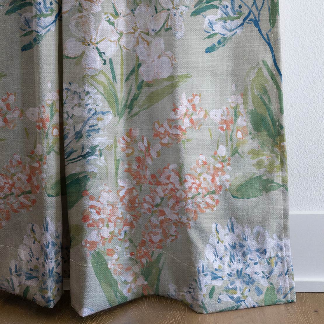 Lisette - Drapery — corner closeup