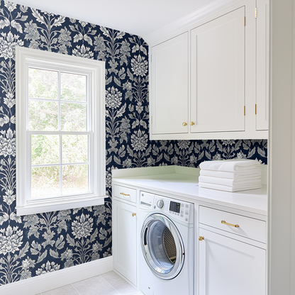 Windsor Bloom Wallpaper