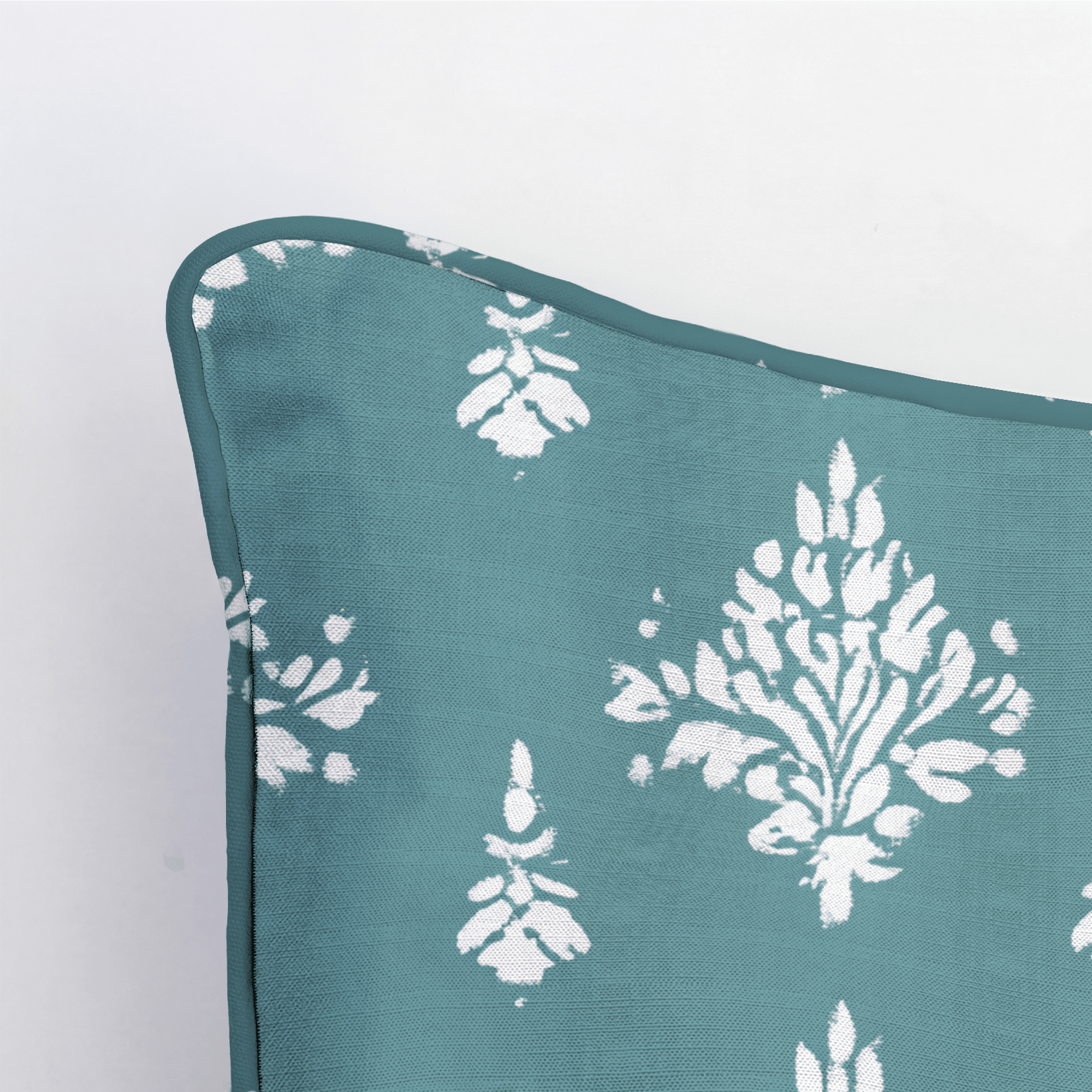 Ashlyn Throw Pillow - Lemon Park