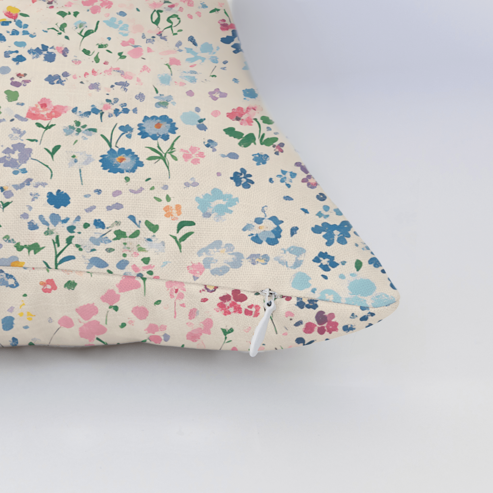 Bella Throw Pillow - Lemon Park
