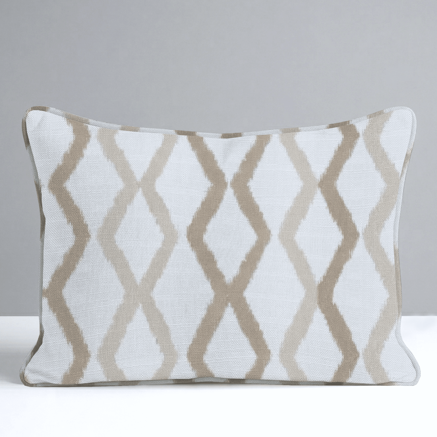 Braemar Trellis Throw Pillow - Lemon Park