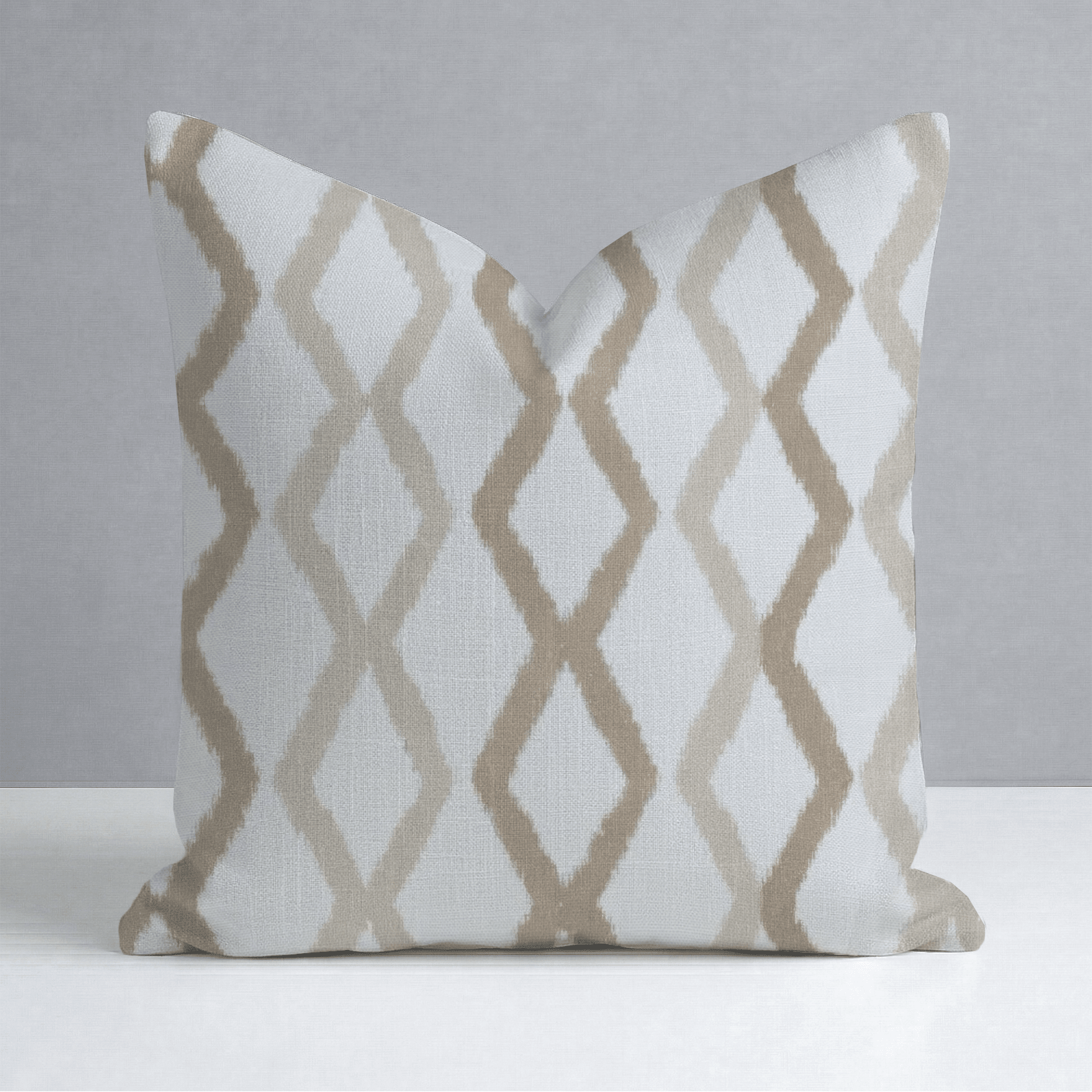 Braemar Trellis Throw Pillow - Lemon Park