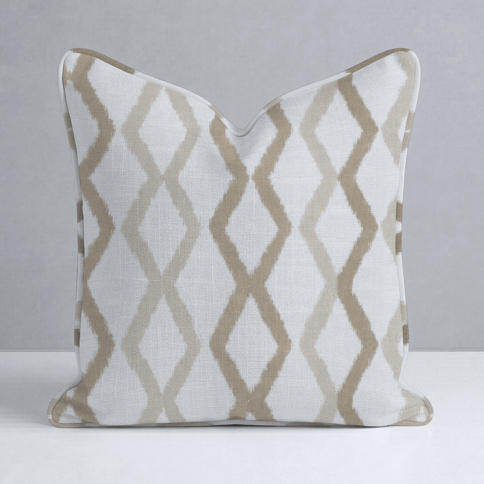 Braemar Trellis Throw Pillow - Lemon Park