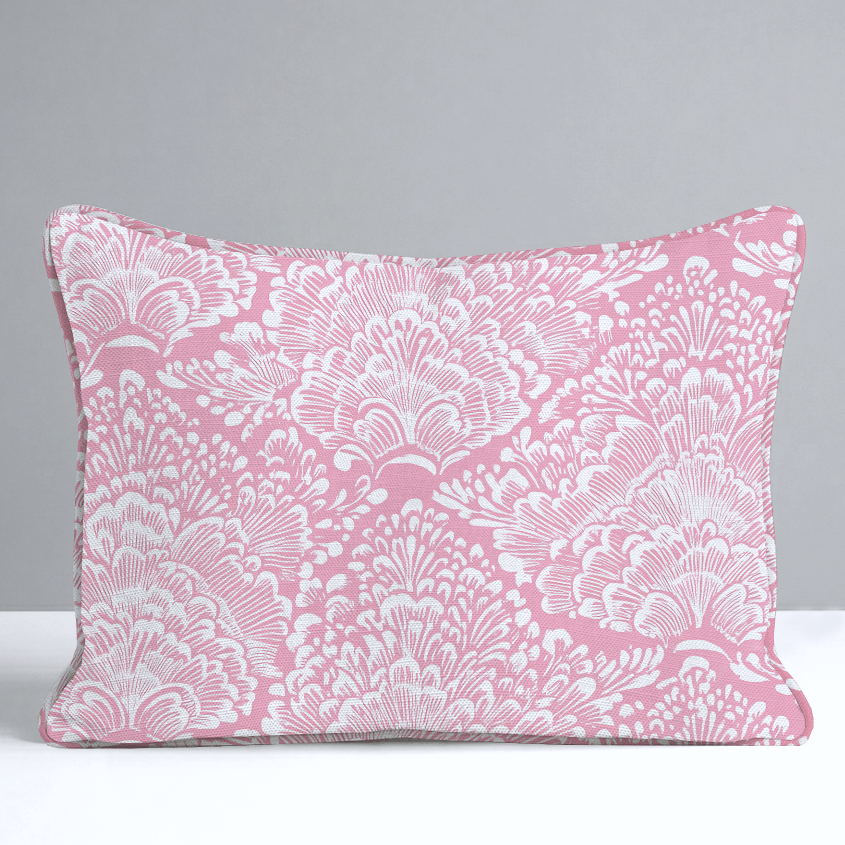 Este Throw Pillow - Lemon Park