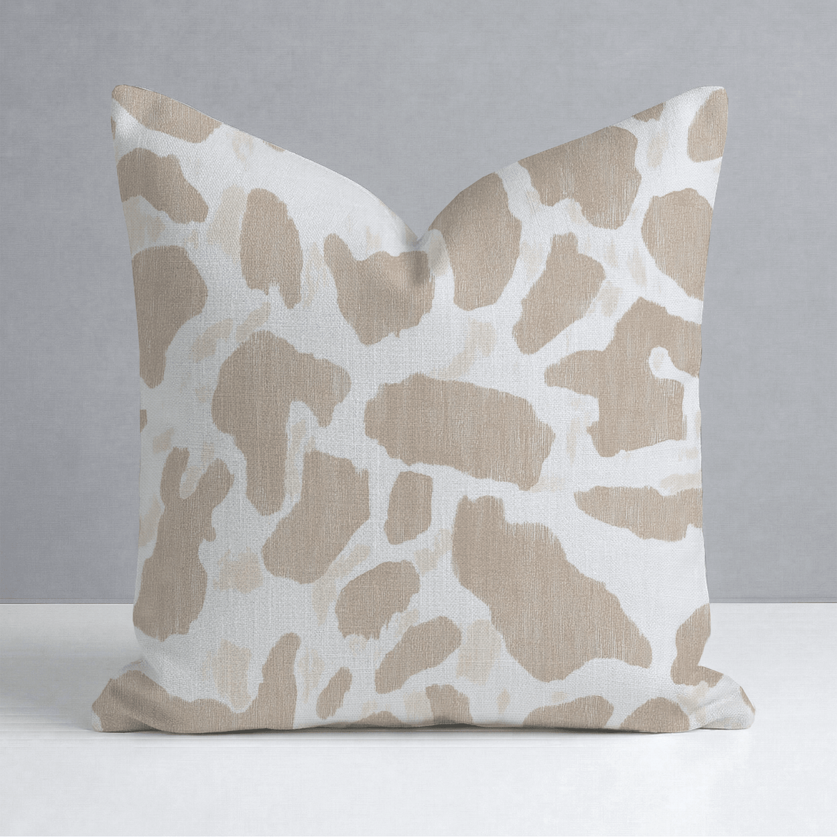Fawn Glow Throw Pillow - Lemon Park