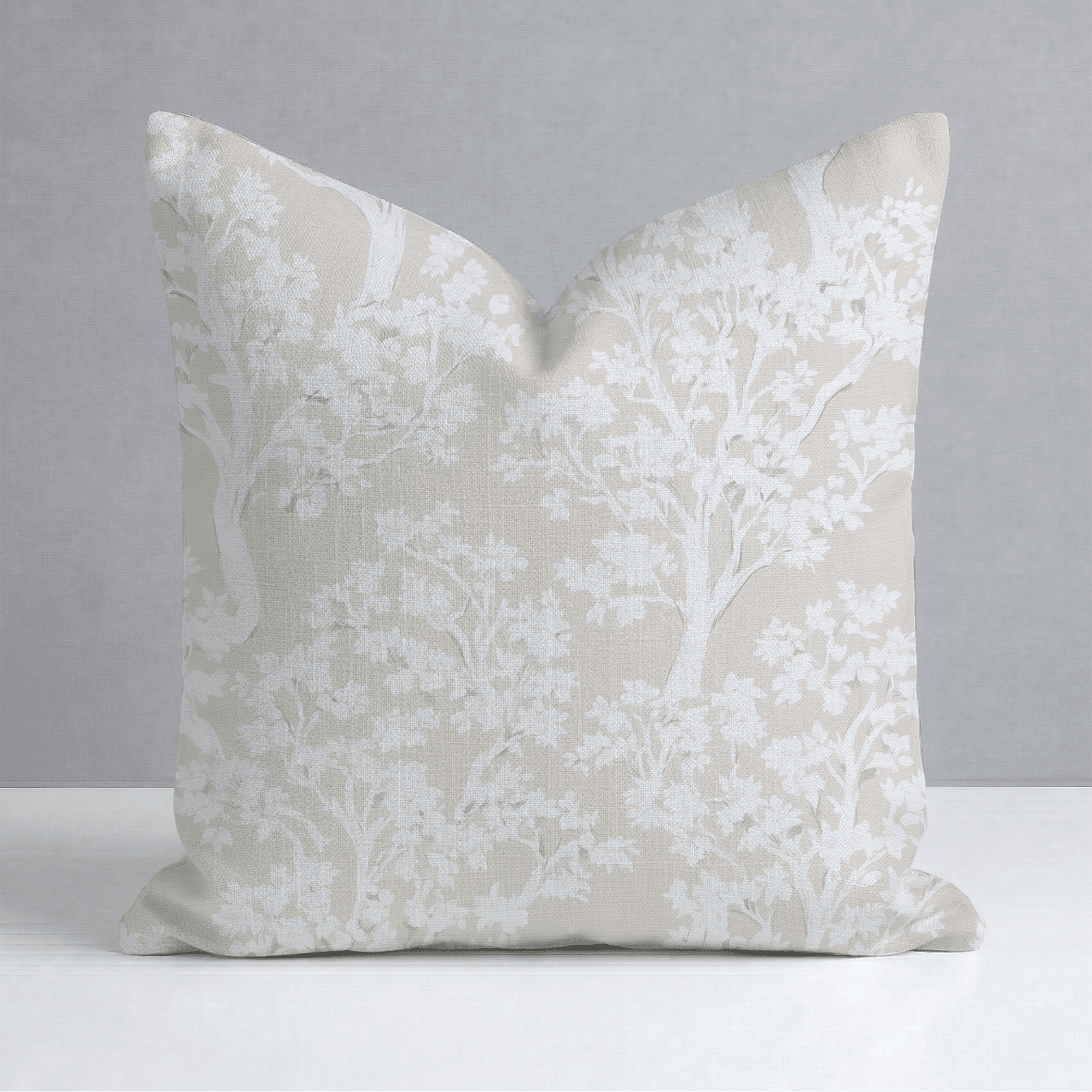 Georgia Lynn Throw Pillow - Lemon Park