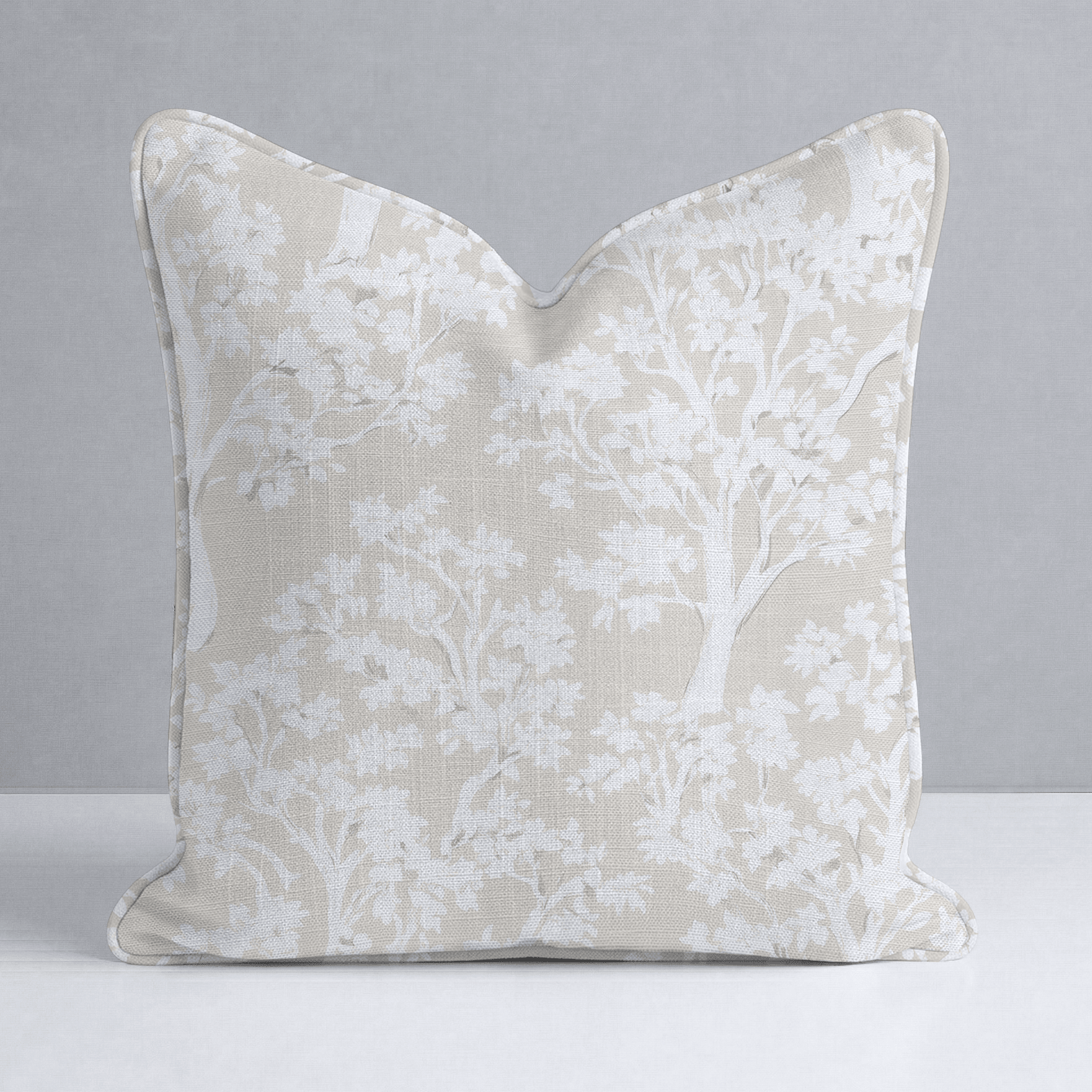 Georgia Lynn Throw Pillow - Lemon Park