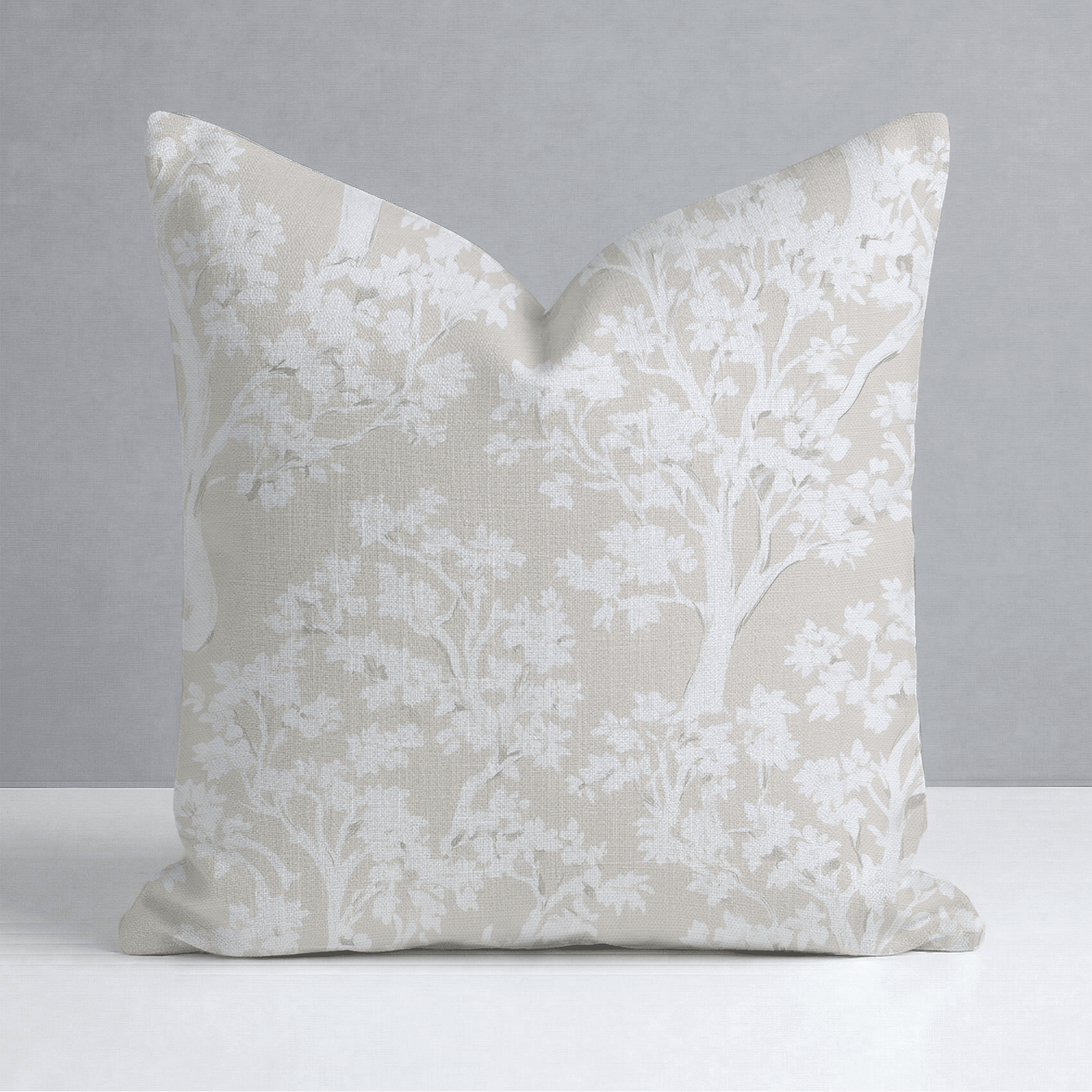 Georgia Lynn Throw Pillow - Lemon Park
