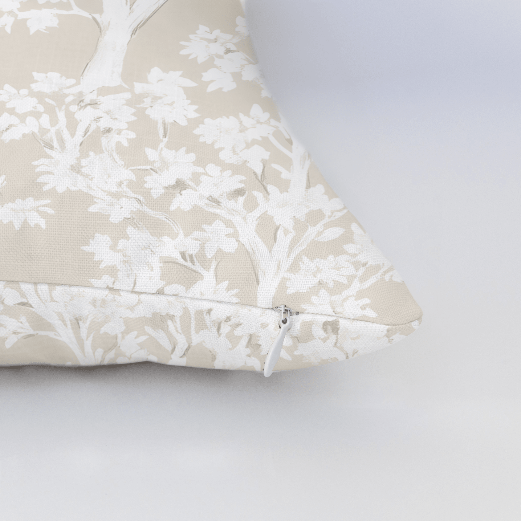 Georgia Lynn Throw Pillow - Lemon Park