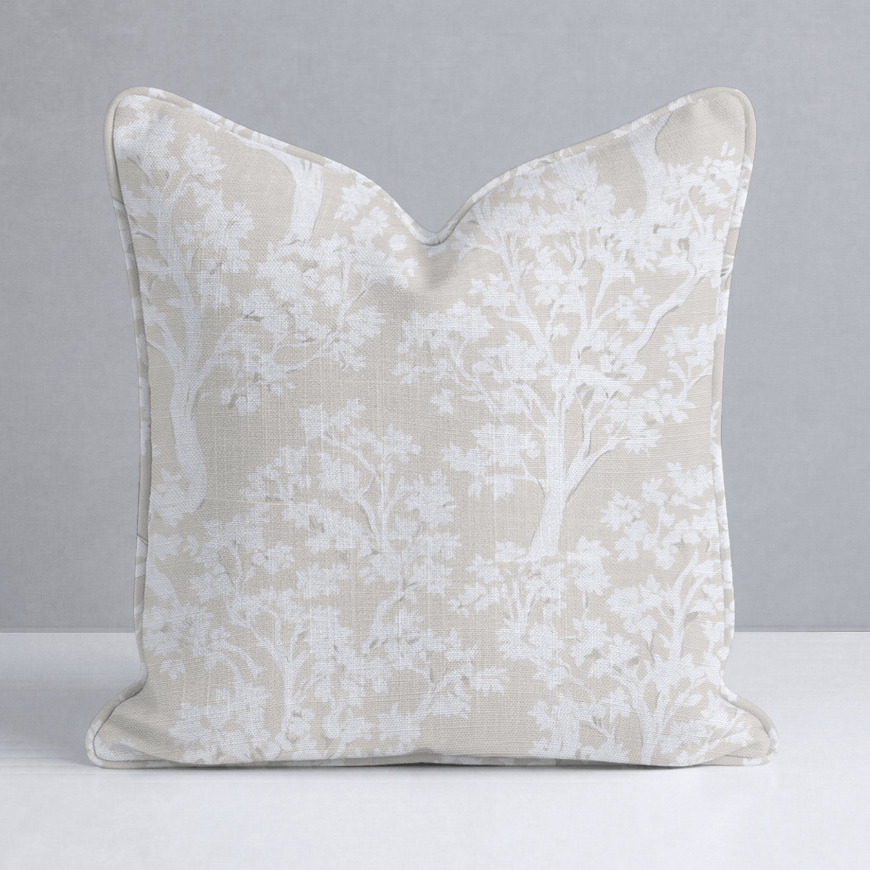Georgia Lynn Throw Pillow - Lemon Park