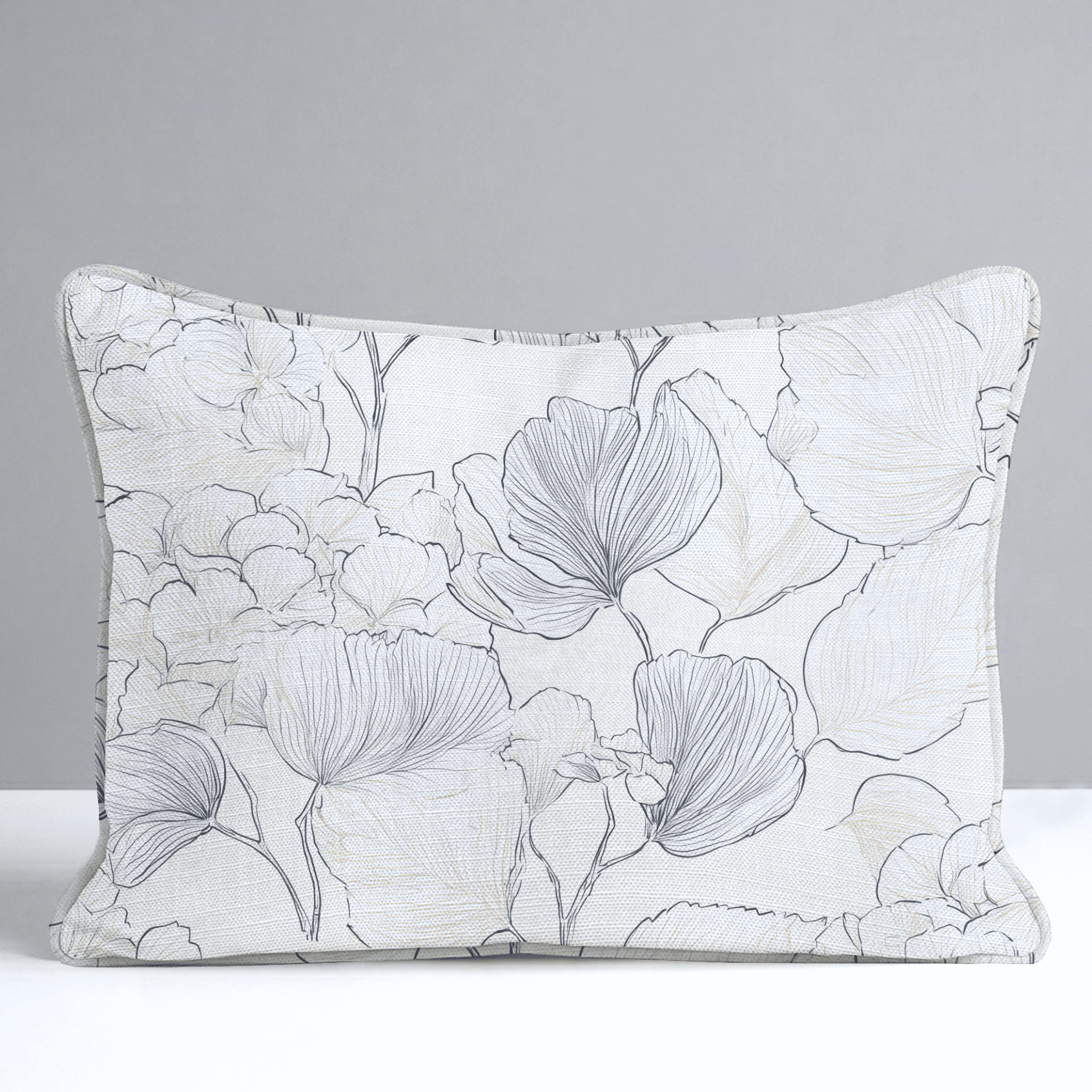 Hydrangea Lining Throw Pillow - Lemon Park