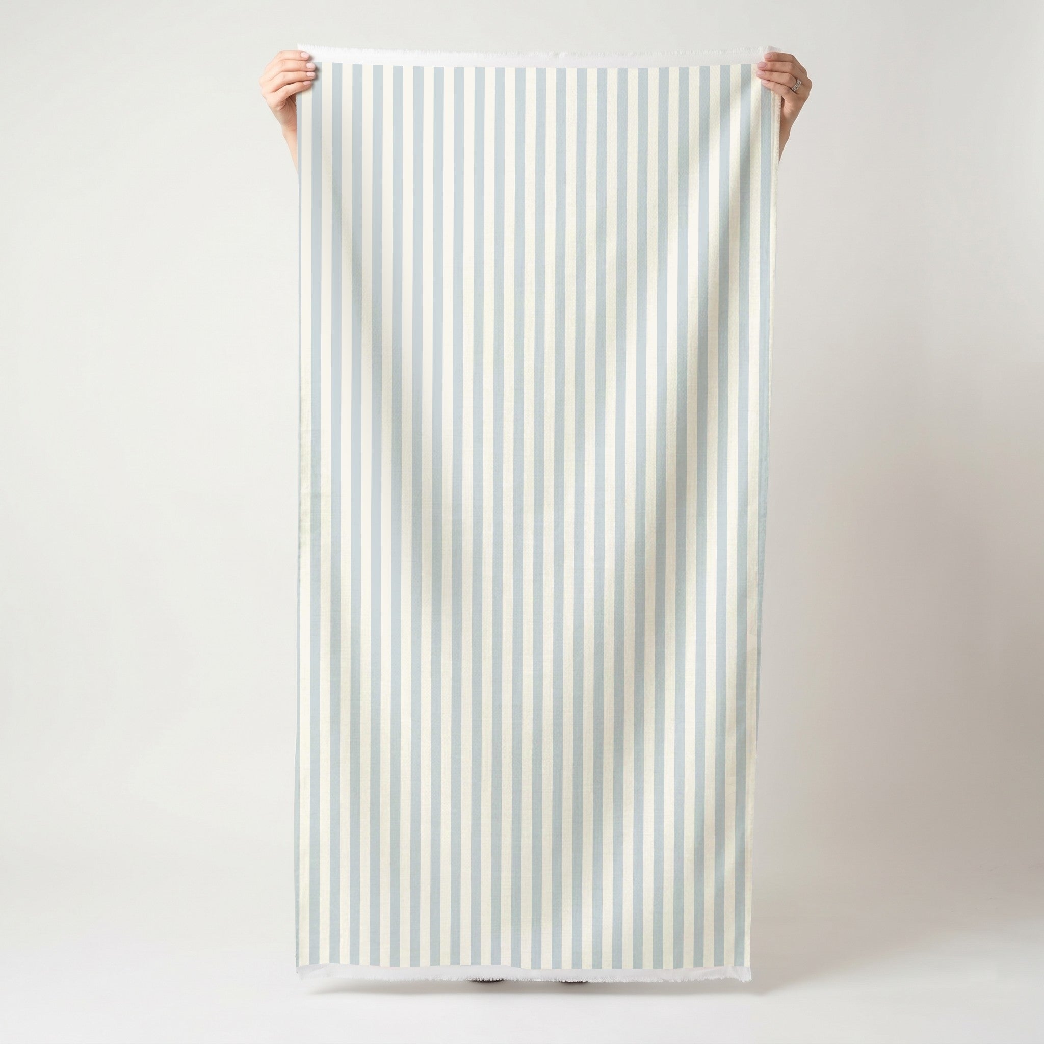 Juliet's Garden Robin Blue Stripe - Fabric - Lemon Park