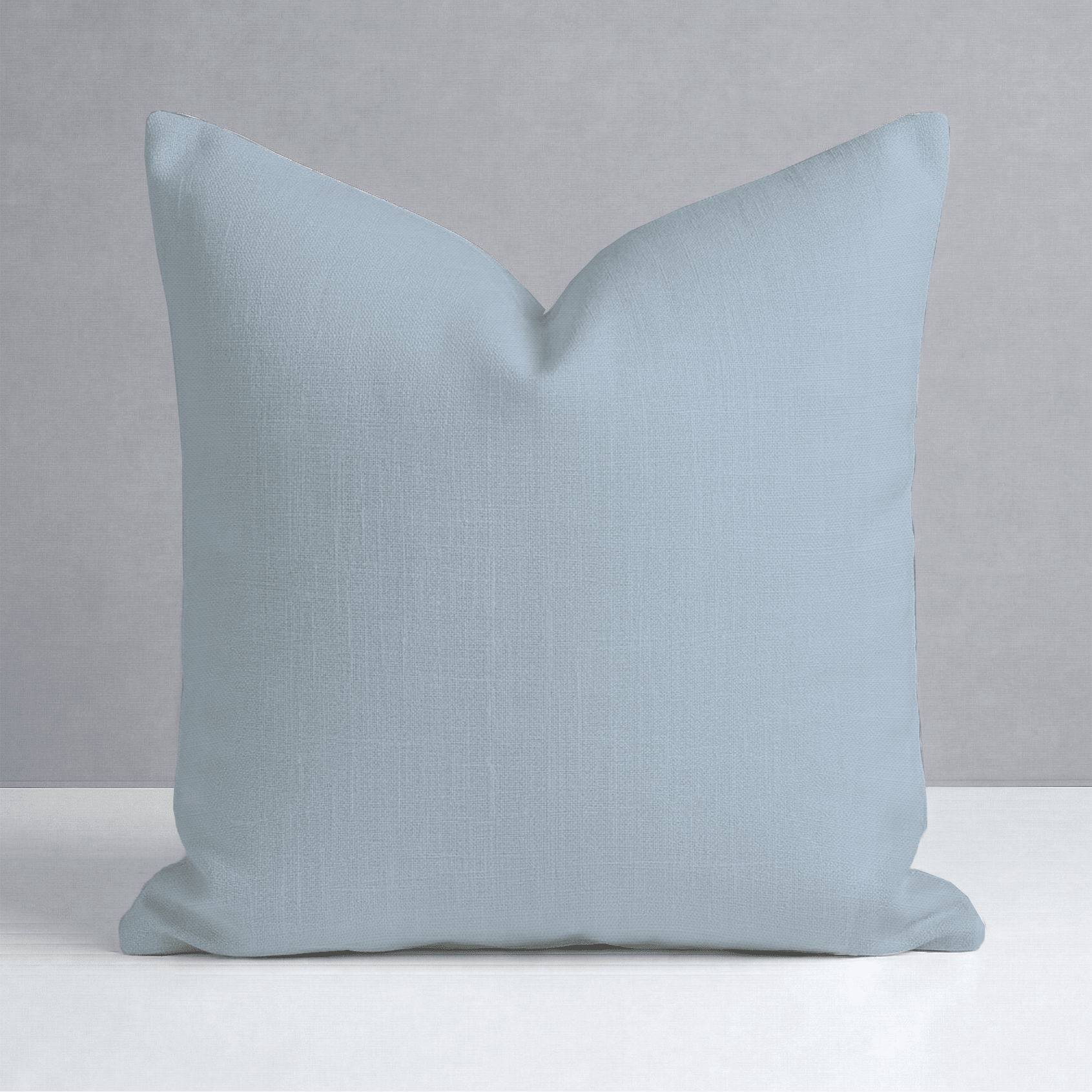 Juliet's Garden Robin Blue Throw Pillow - Lemon Park