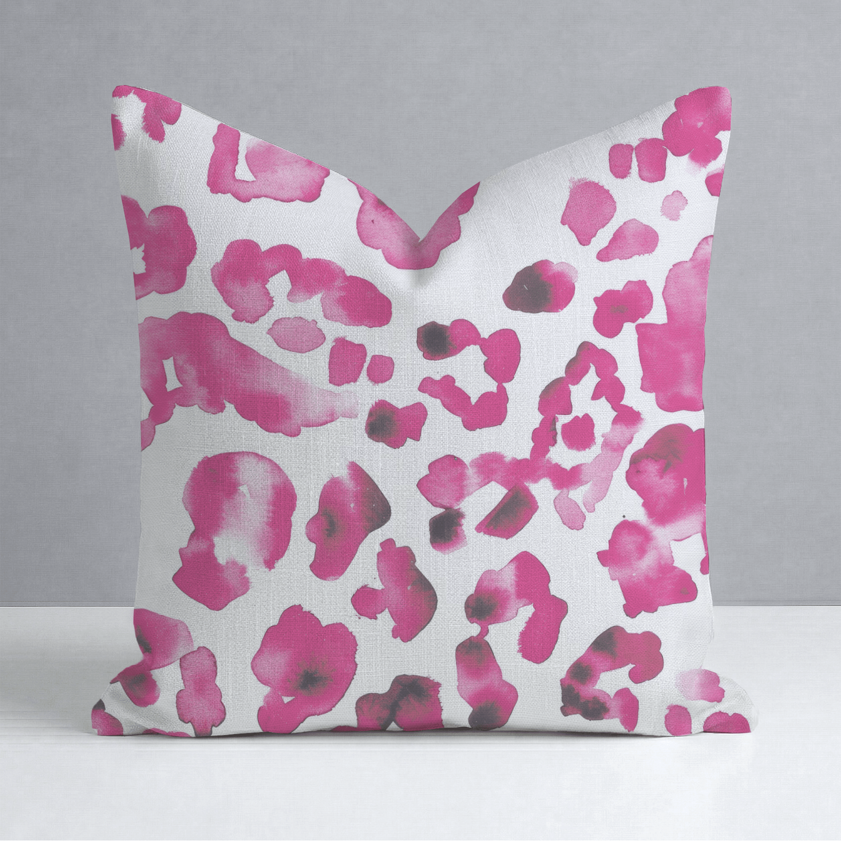 Lilly Throw Pillow - Lemon Park